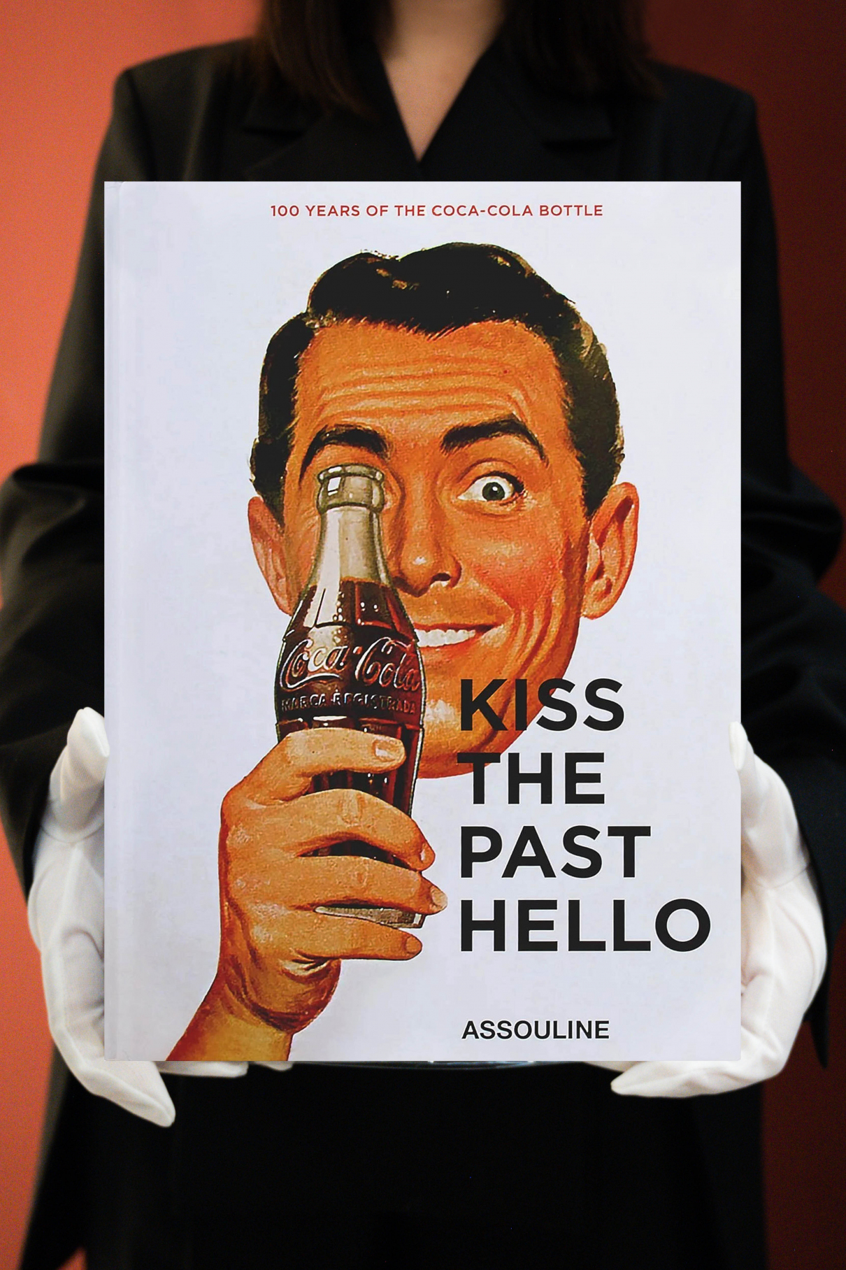Книга ASSOULINE Kiss the Past Hello Книга ASSOULINE Kiss the Past Hello