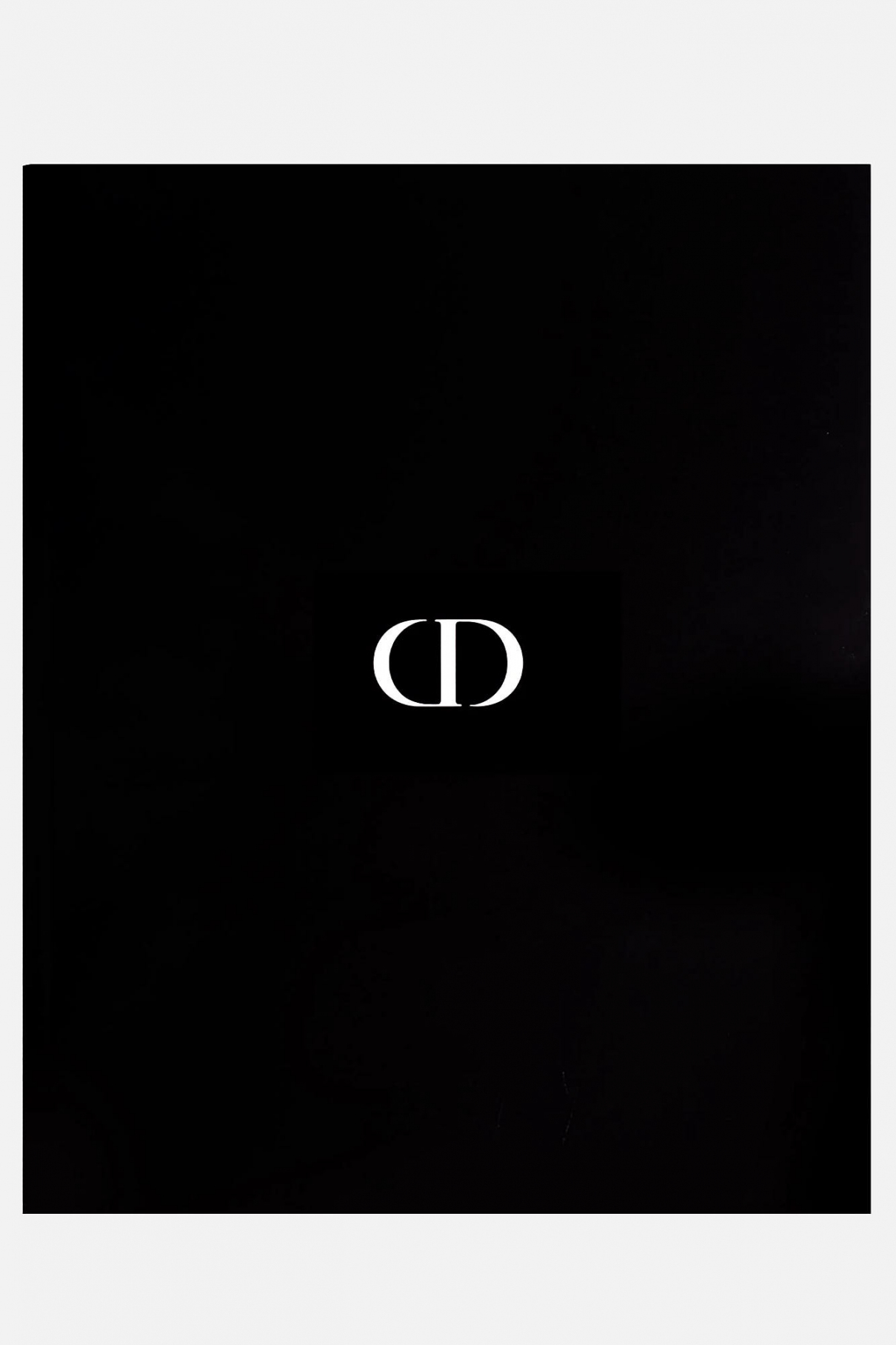 Книга ASSOULINE Dior by Marc Bohan Книга ASSOULINE Dior by Marc Bohan