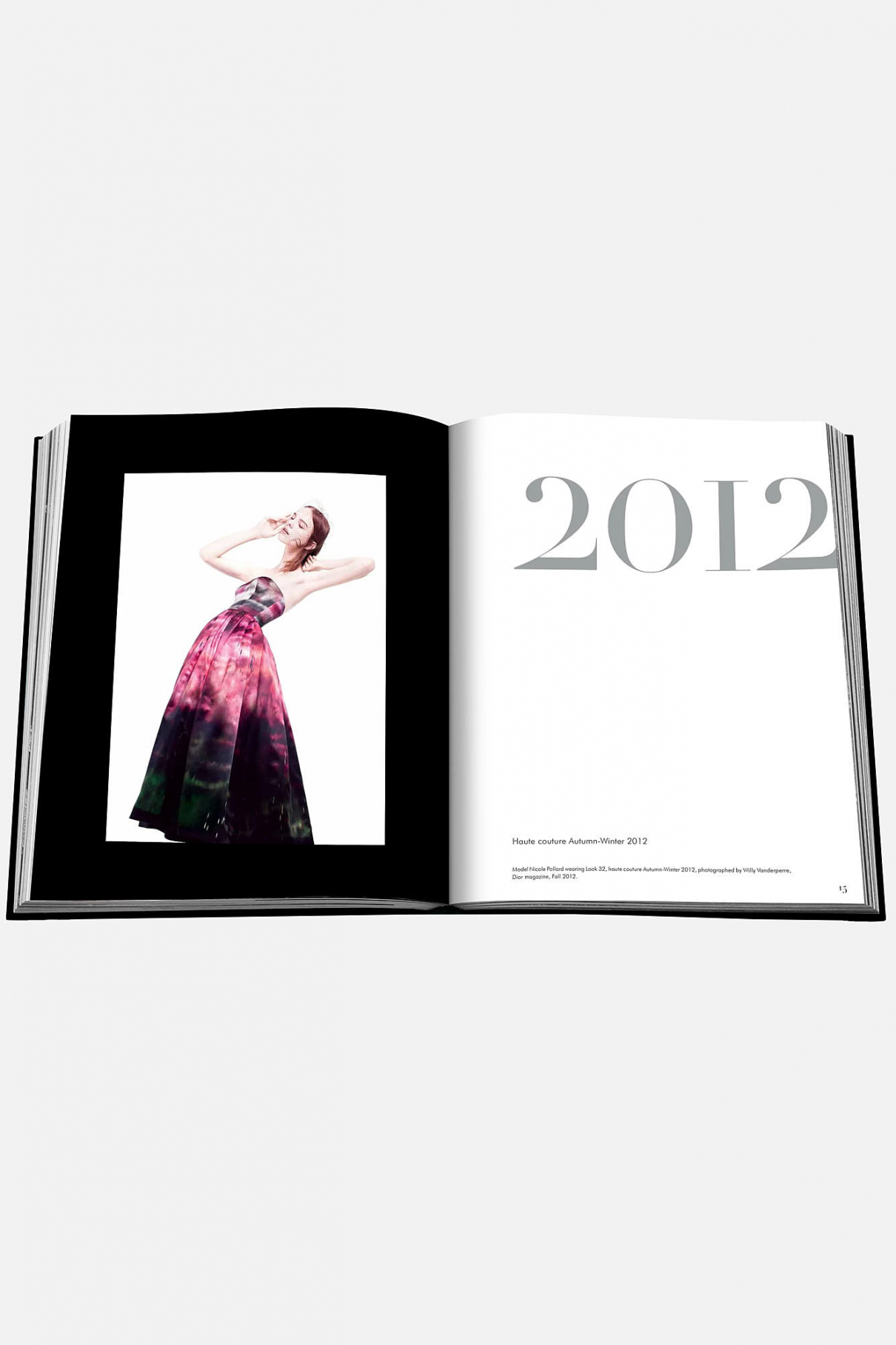 Книга ASSOULINE Dior by Raf Simons Книга ASSOULINE Dior by Raf Simons