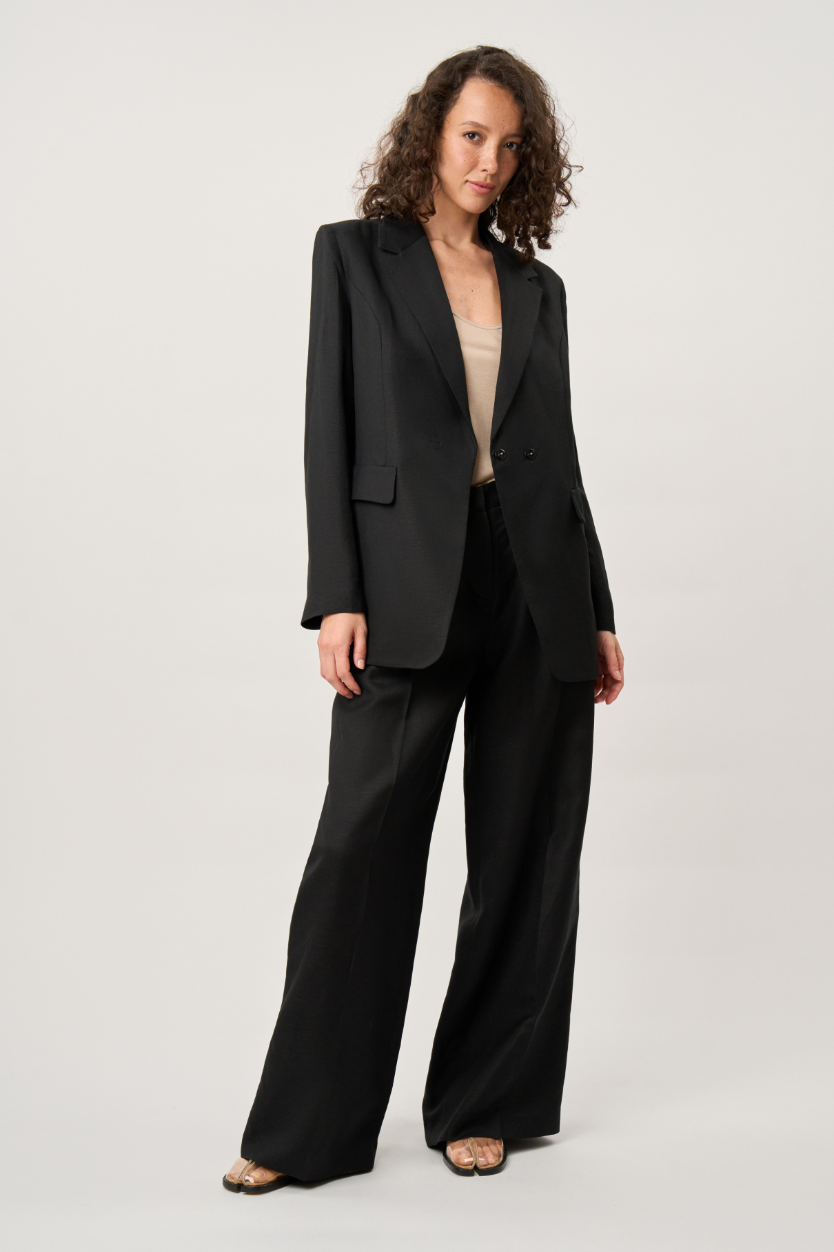 Жакет Iness , черный, арт. FR24SS1JC40PCW350BL купить в интернет-магазине Жакет Iness , черный, арт. FR24SS1JC40PCW350BL купить в интернет-магазине