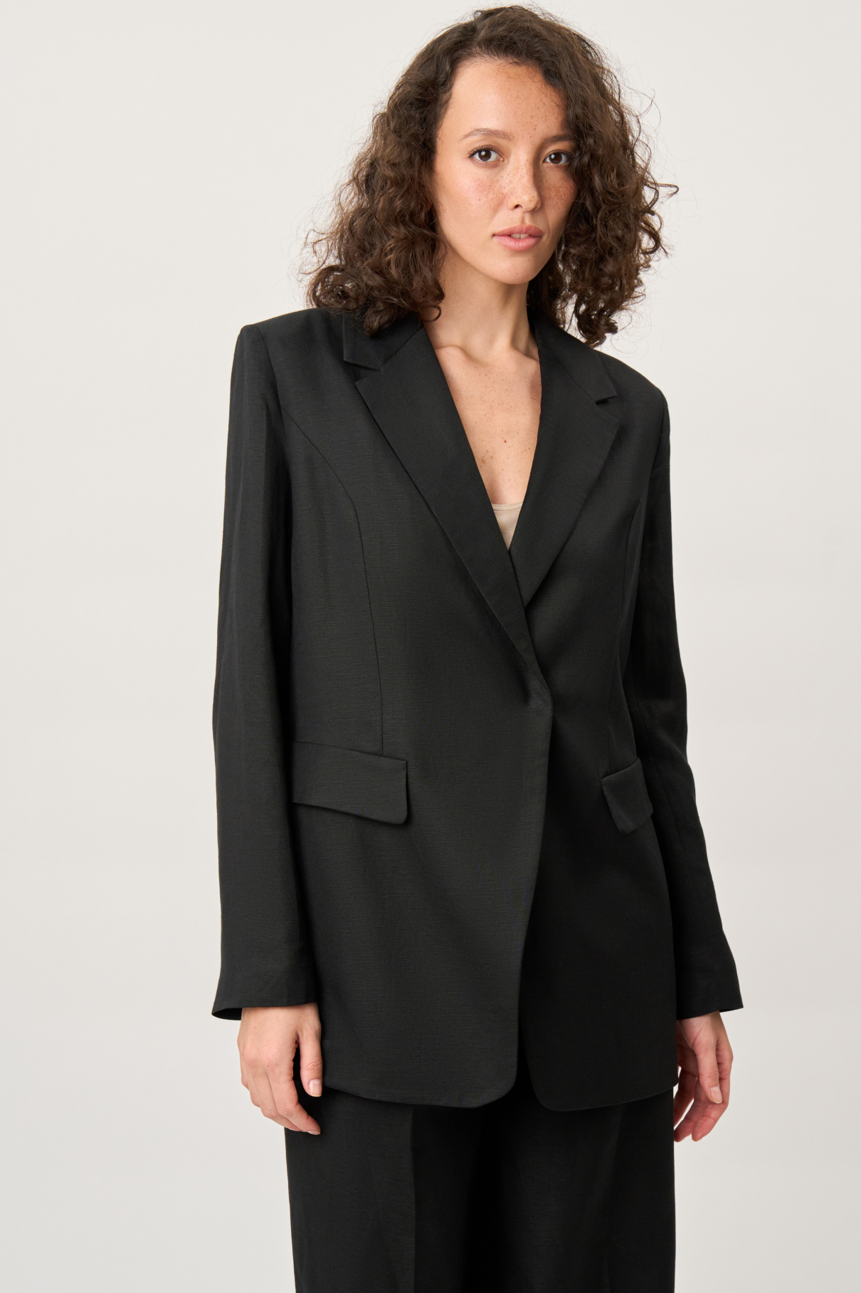 Жакет Iness , черный, арт. FR24SS1JC40PCW350BL купить в интернет-магазине Жакет Iness , черный, арт. FR24SS1JC40PCW350BL купить в интернет-магазине