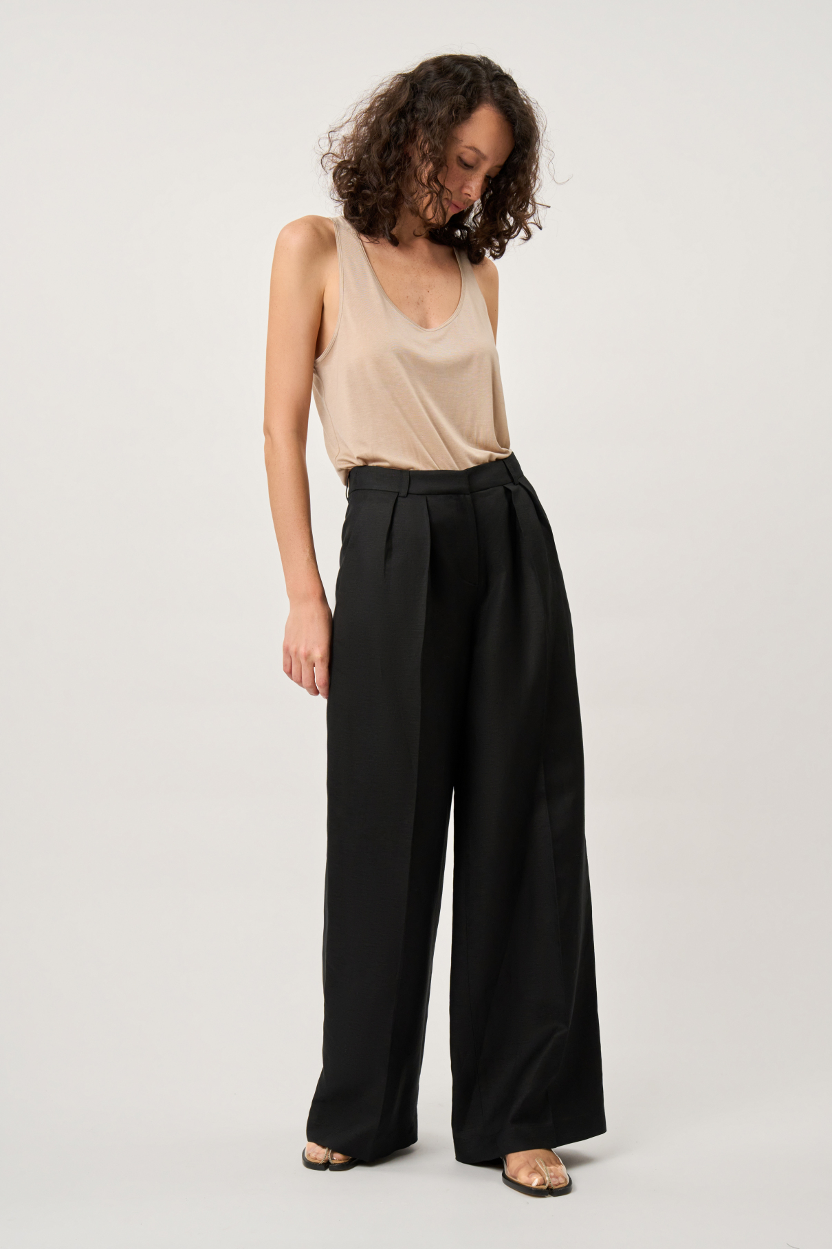 Брюки Iness , черный, арт. FR24SS1PN03FLW350BL купить в интернет-магазине Брюки Iness , черный, арт. FR24SS1PN03FLW350BL купить в интернет-магазине