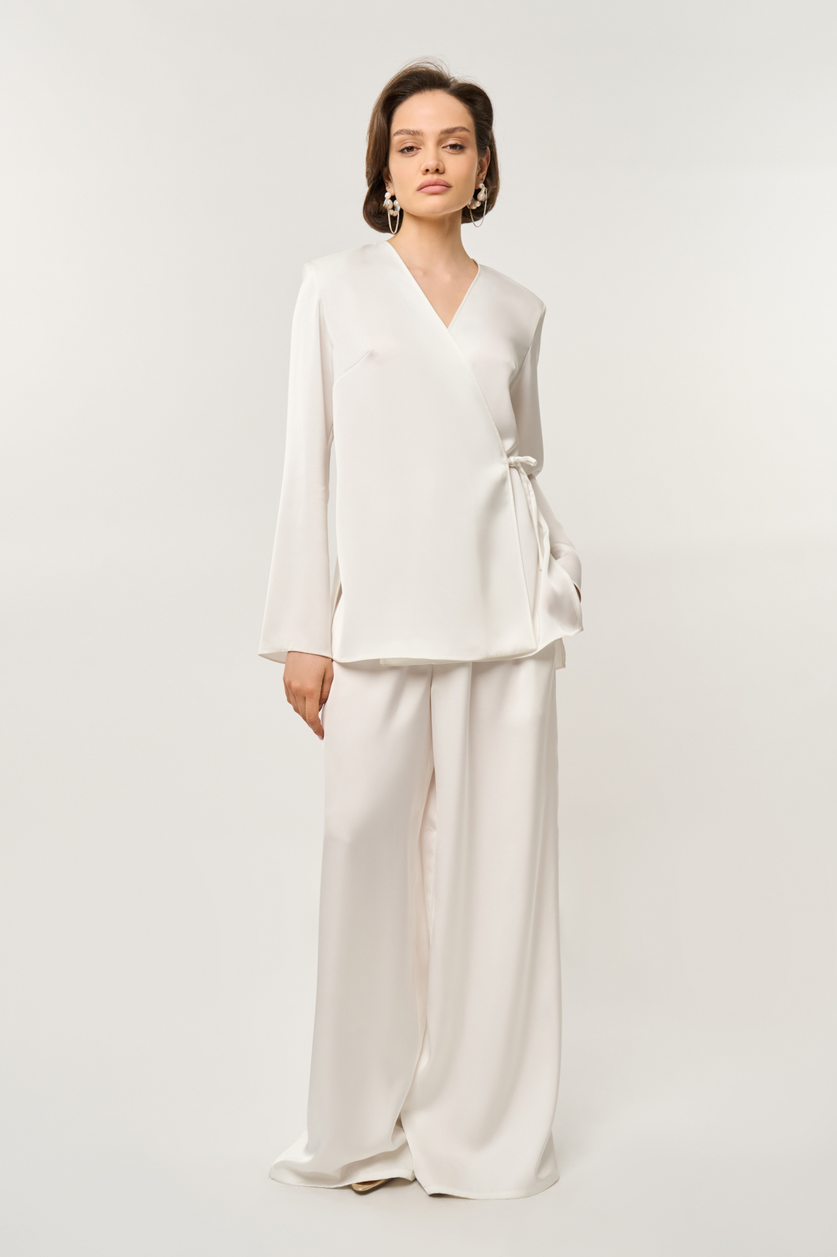 Брюки Meryam , белый, арт. FR24SS1PN030W200WT купить в интернет-магазине Брюки Meryam , белый, арт. FR24SS1PN030W200WT купить в интернет-магазине