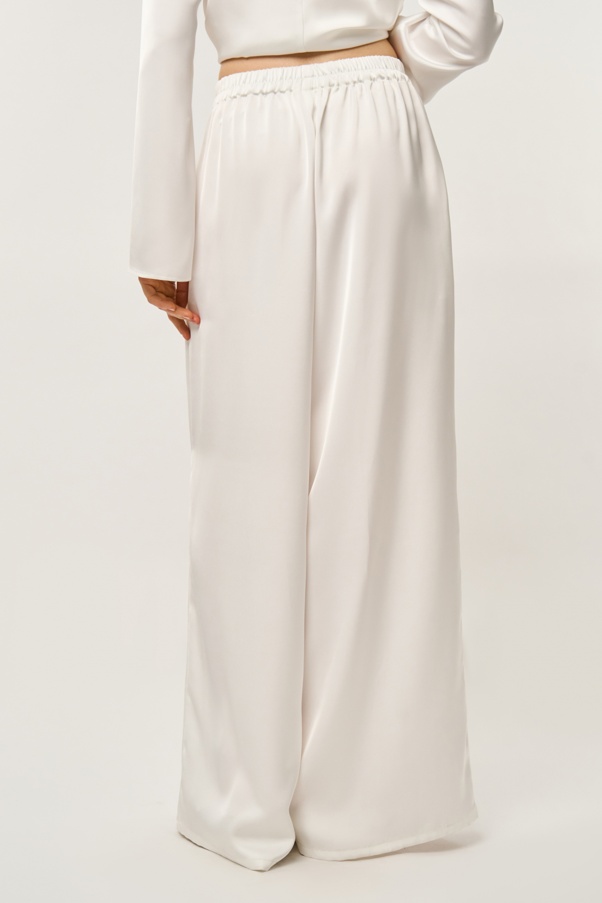 Брюки Meryam , белый, арт. FR24SS1PN030W200WT купить в интернет-магазине Брюки Meryam , белый, арт. FR24SS1PN030W200WT купить в интернет-магазине