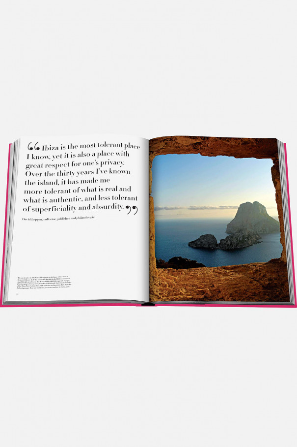 Книгa Assouline Travel Ibiza Bohemia