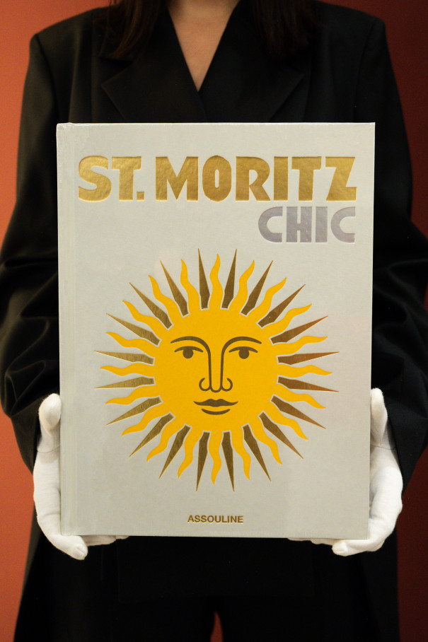 Книгa Assouline Travel St. Moritz Chic