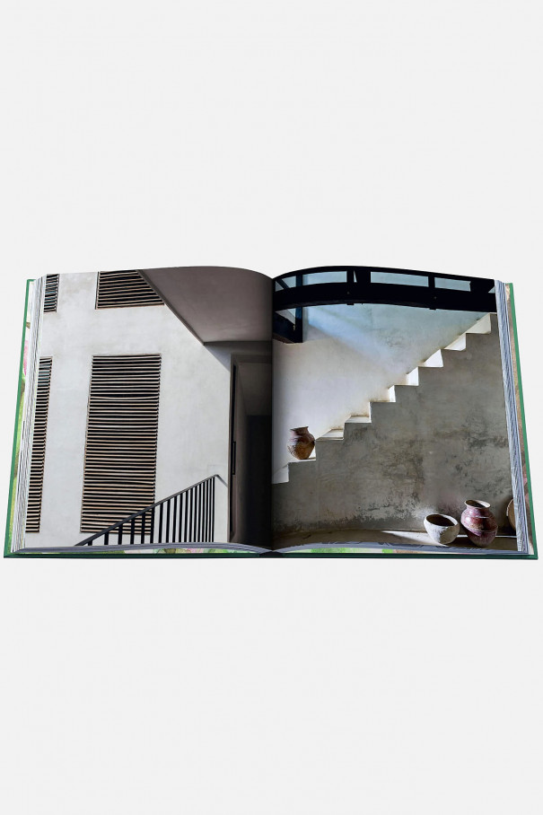 Книгa Assouline Travel Tulum Gypset