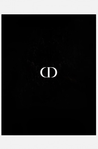 Книгa ASSOULINE Dior by Gianfranco Ferre ,  арт. 9781614287568 купить в интернет-магазине