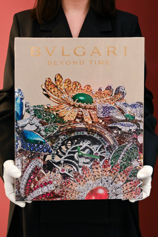 Книга ASSOULINE Bulgari Beyond Time