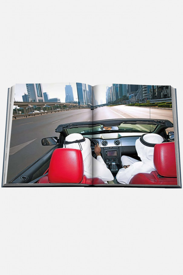 Книгa Assouline Travel Dubai Wonder